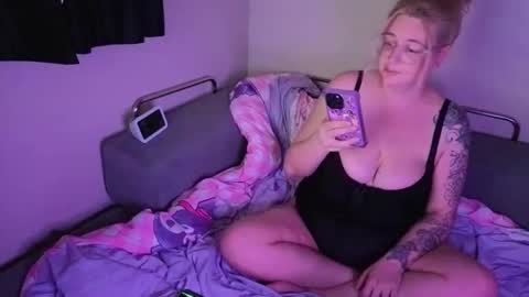 MISS ONYX online show from 05.27.26