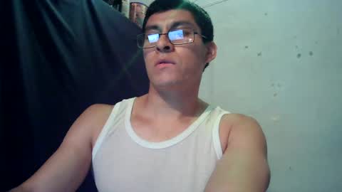 Snapshot of oomaurooo chatting on 06.26.26 oomaurooo online show from 06.26.26