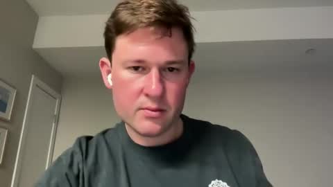 Snapshot of opencuriousguy321 chatting on 01.16.26 Horny and Bicurious online show from 01.16.26