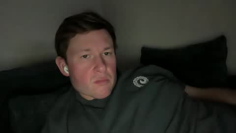 Snapshot of opencuriousguy321 chatting on 02.26.26 Horny and Bicurious online show from 02.26.26