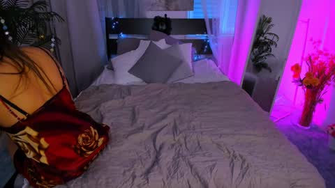 Snapshot of orfeya_one chatting on 01.06.25 Orfeya online show from 01.06.25