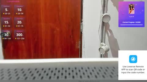 Snapshot of oriana_100 chatting on 02.24.26 oriana_100 online show from 02.24.26