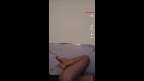Snapshot of oriana_111 chatting on 05.25.26 oriana_111 online show from 05.25.26