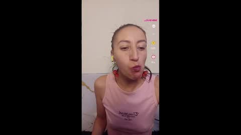 Snapshot of oriana_111 chatting on 06.02.26 oriana_111 online show from 06.02.26