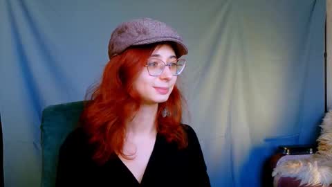 Orianna -  Hi Im into geek culture cosplay crafting LARP games. Shall we play DnD online show from 09.17.25