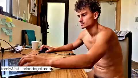 Snapshot of orlando__bloom chatting on 07.19.26 Fansly and Instagram - online show from 07.19.26