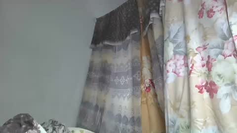 ornellahhh online show from 10.28.25