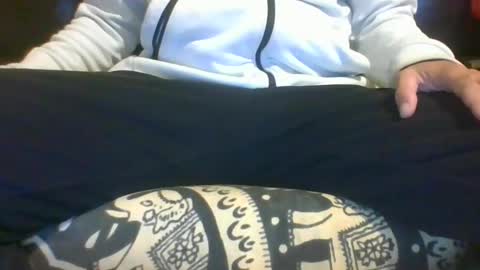 Snapshot of ornytologist chatting on 10.21.25 ornytologist online show from 10.21.25