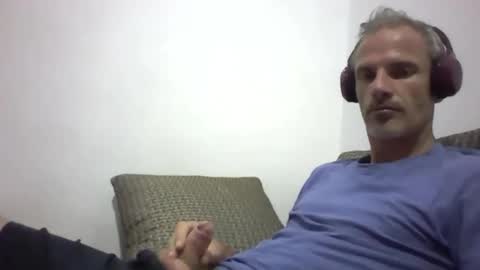 orwel09 online show from 12.18.25