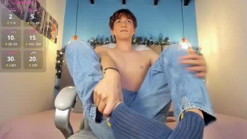 Oscar online show from 11.30.25