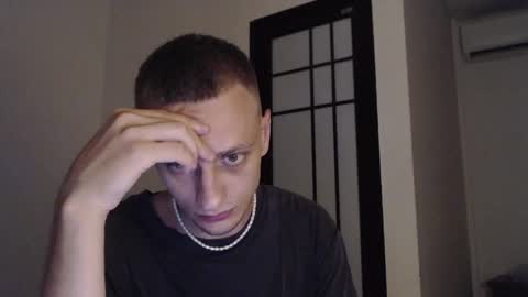 Snapshot of oscar_sssky chatting on 01.25.25 Oscar online show from 01.25.25