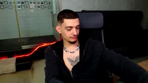 OscarGriffin online show from 03.01.25
