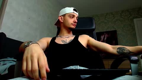 OscarGriffin online show from 03.09.25