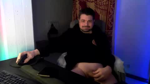 Snapshot of oscarleo chatting on 02.28.26 the venetian online show from 02.28.26