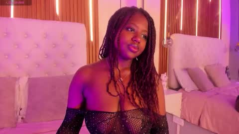 Oshun online show from 10.12.25