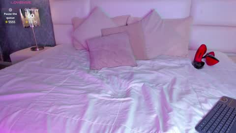 Osirismansour online show from 12.16.24