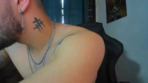 Instagram ostin big09--------- online show from 12.17.24