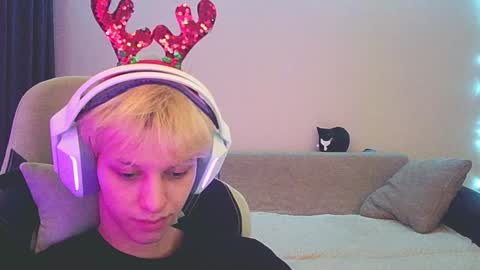 Ostin online show from 12.18.24