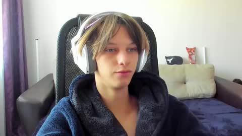 Ostin online show from 10.26.25