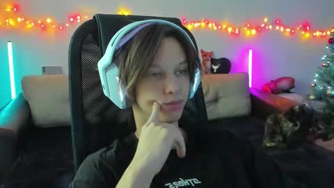 Ostin online show from 12.15.25