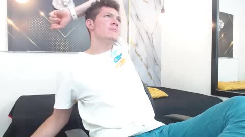 Snapshot of ostin_morgan chatting on 01.06.26 OSTIN online show from 01.06.26