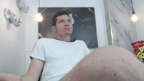 Snapshot of ostin_morgan chatting on 01.08.26 OSTIN online show from 01.08.26