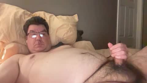 Snapshot of otter916 chatting on 10.22.25 otter916 online show from 10.22.25