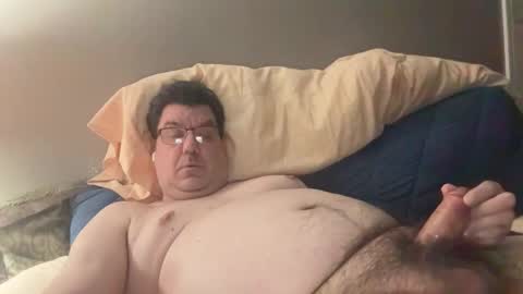 Snapshot of otter916 chatting on 10.31.25 otter916 online show from 10.31.25