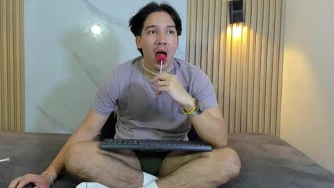 Otto Andrew online show from 02.06.26