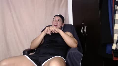 Snapshot of otto_stud chatting on 04.16.26 otto_stud online show from 04.16.26