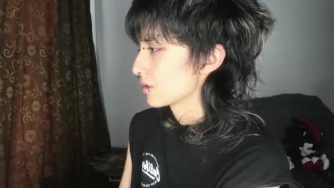 Snapshot of ottoyan_ chatting on 11.08.25 Otto 3 online show from 11.08.25