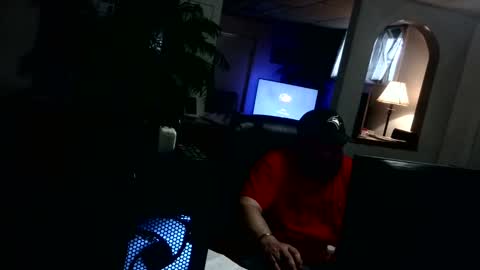 Snapshot of ouiostie chatting on 12.29.24 Vraiment la online show from 12.29.24