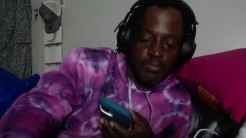 Dude online show from 10.27.25