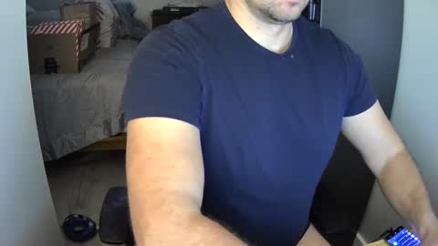 Snapshot of outside1991 chatting on 12.22.24 outside1991 online show from 12.22.24