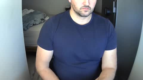 Snapshot of outside1991 chatting on 12.28.24 outside1991 online show from 12.28.24