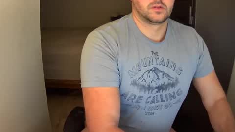 Snapshot of outside1991 chatting on 12.30.24 outside1991 online show from 12.30.24