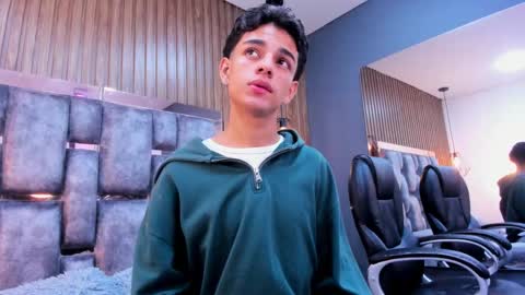 Owen Johnson online show from 03.04.26