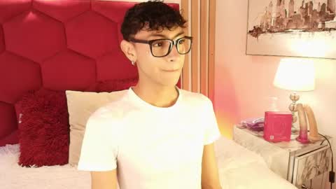 Owen online show from 04.12.26