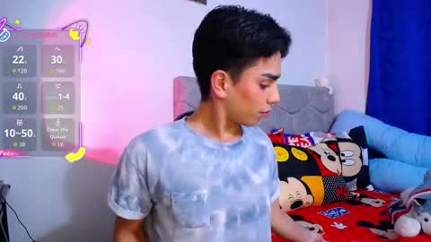 Owen  Independent model  online show from 12.01.25