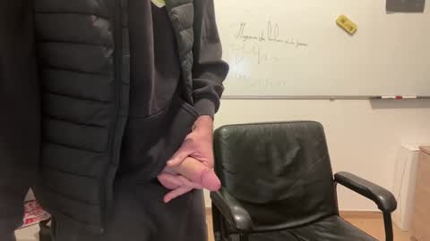 hotcouple online show from 12.19.24