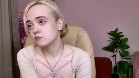 Oxcy online show from 03.26.26