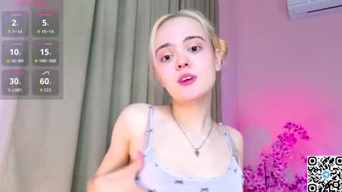 Oxcy online show from 04.12.26