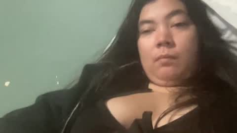 oxovickyoxo online show from 10.15.25