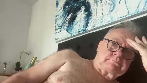 ozhairybearxxxx online show from 01.14.25