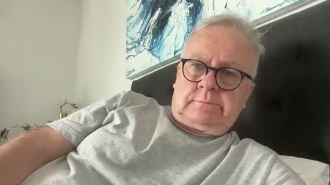 ozhairybearxxxx online show from 01.23.25