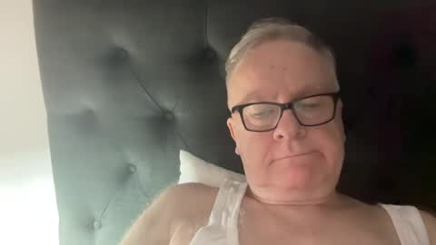 ozhairybearxxxx online show from 03.03.25