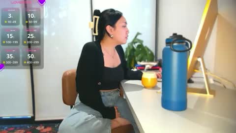 Snapshot of ozhmara chatting on 10.08.25 ozhmara online show from 10.08.25