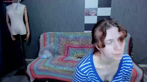 Ella online show from 10.06.25