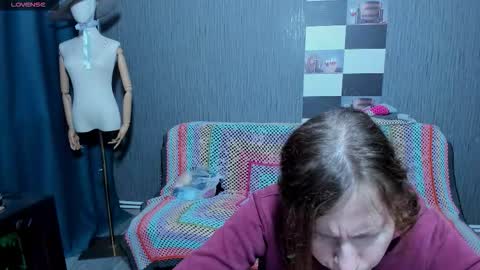 Ella online show from 10.22.25