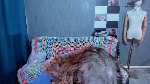 Ella online show from 11.09.25